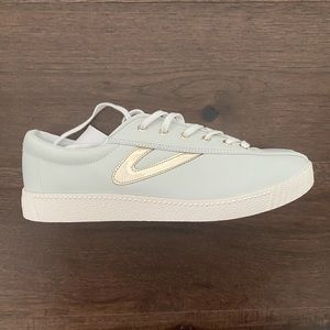 NWT Tretorn Sneakers. Never worn, womens size 11.